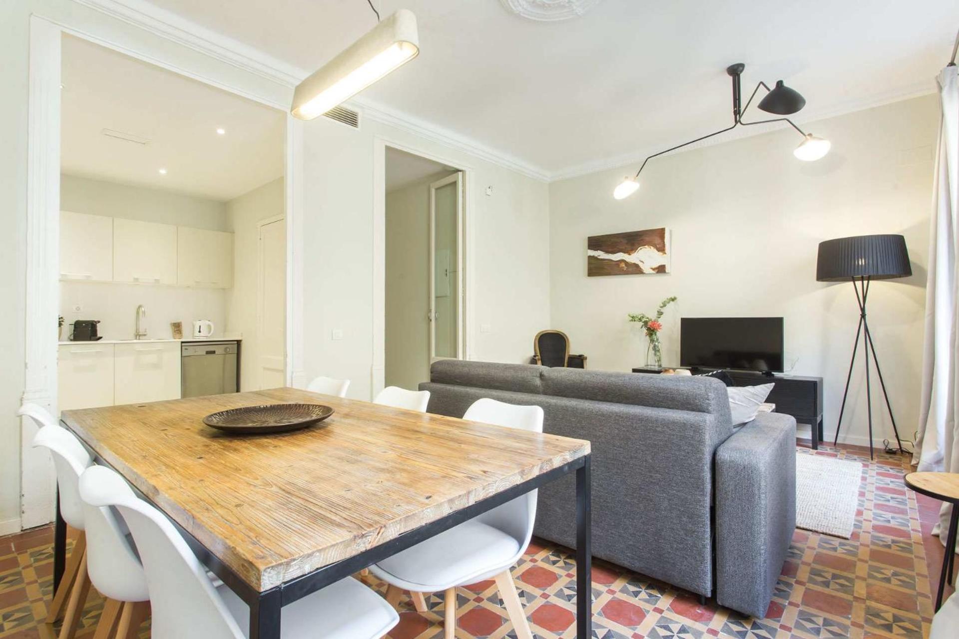 4bedroom With Balcony In Ramblas 3-2 Barcelona